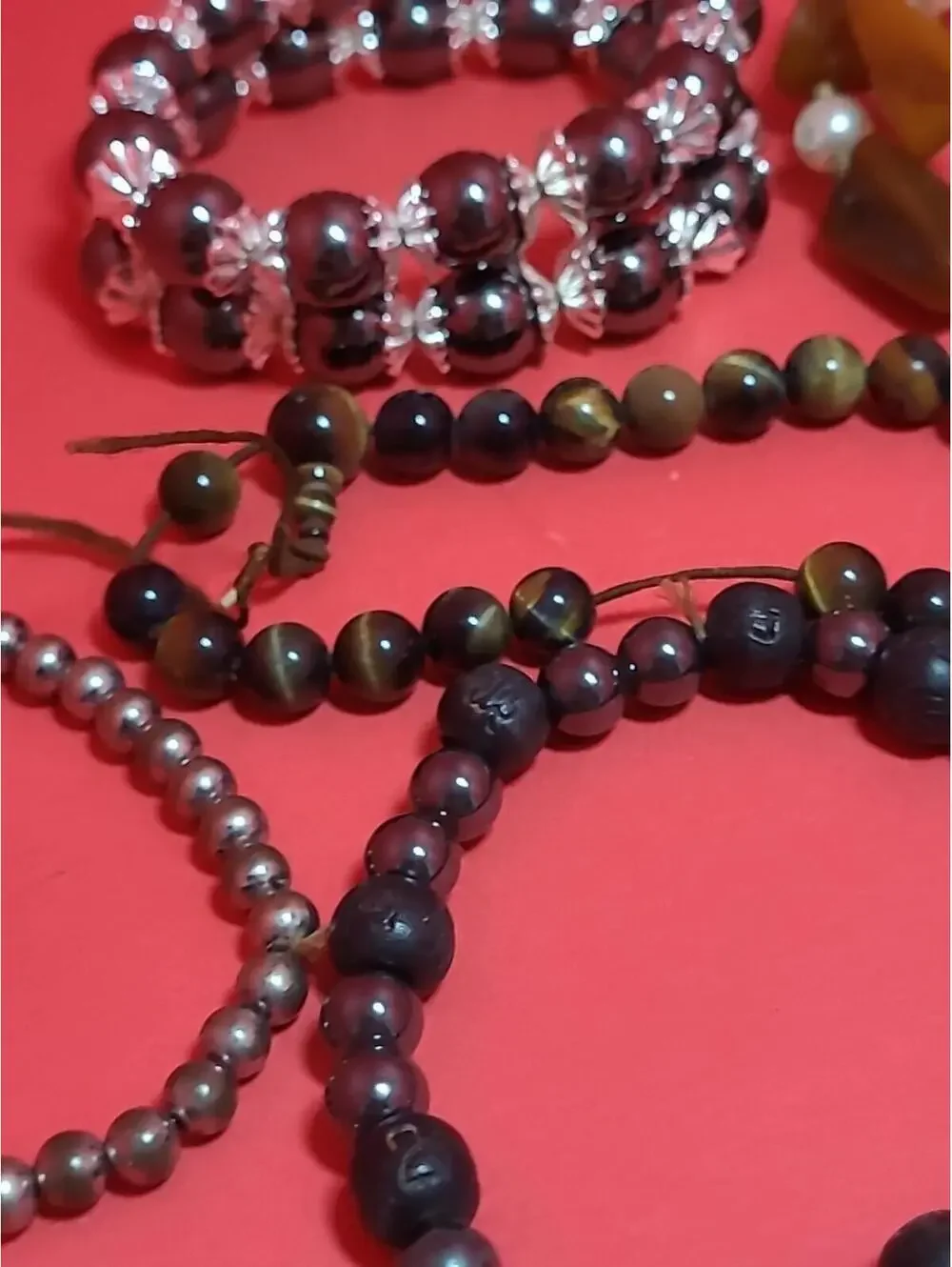 20 Vintage-Now Stretchable Beaded Bracelets